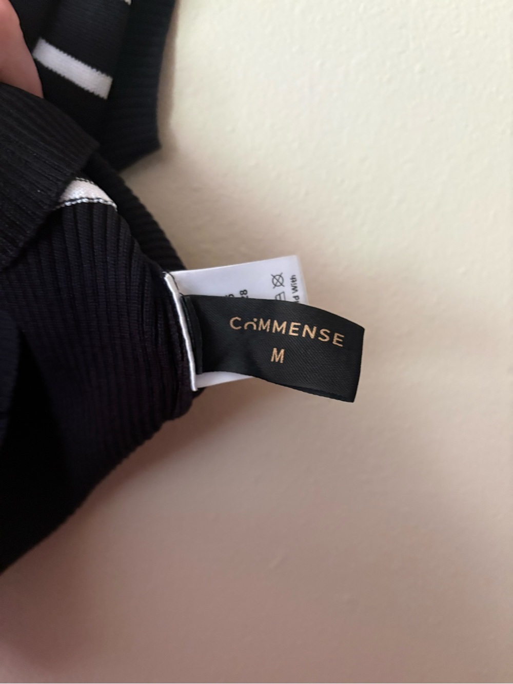 Commense Black & White Striped Sleeveless Knit Shell - Picture 8 of 8